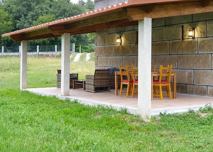 A Casa Do Sabugueiro * San Ciprián de Viñas